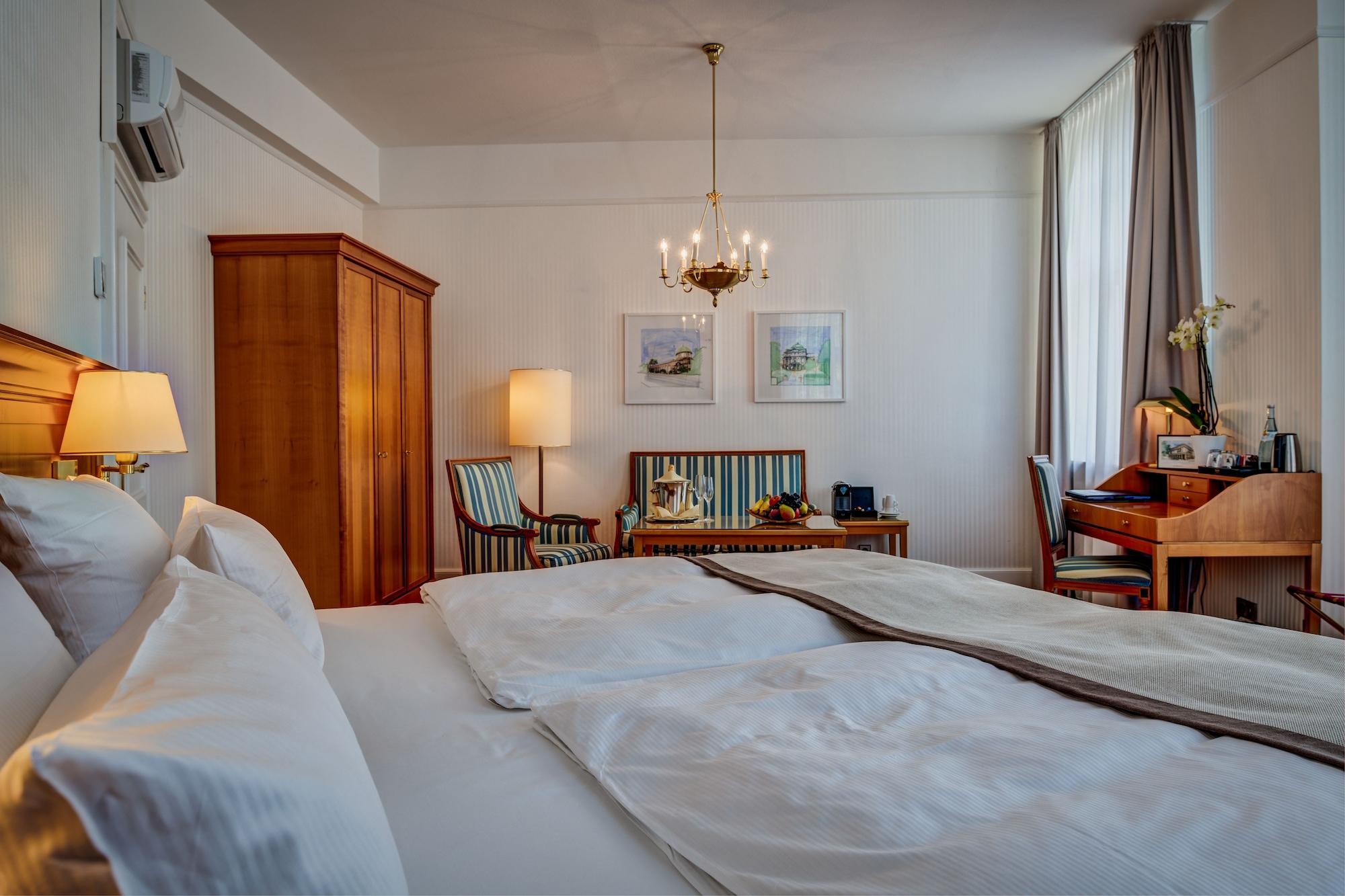 Schlosshotel Karlsruhe 4* Karlsruhe