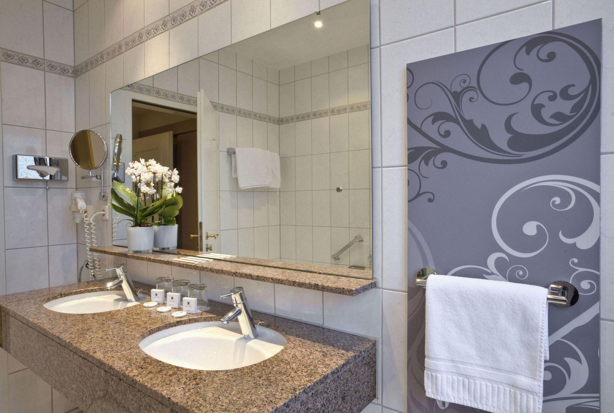 Schlosshotel Karlsruhe 4*