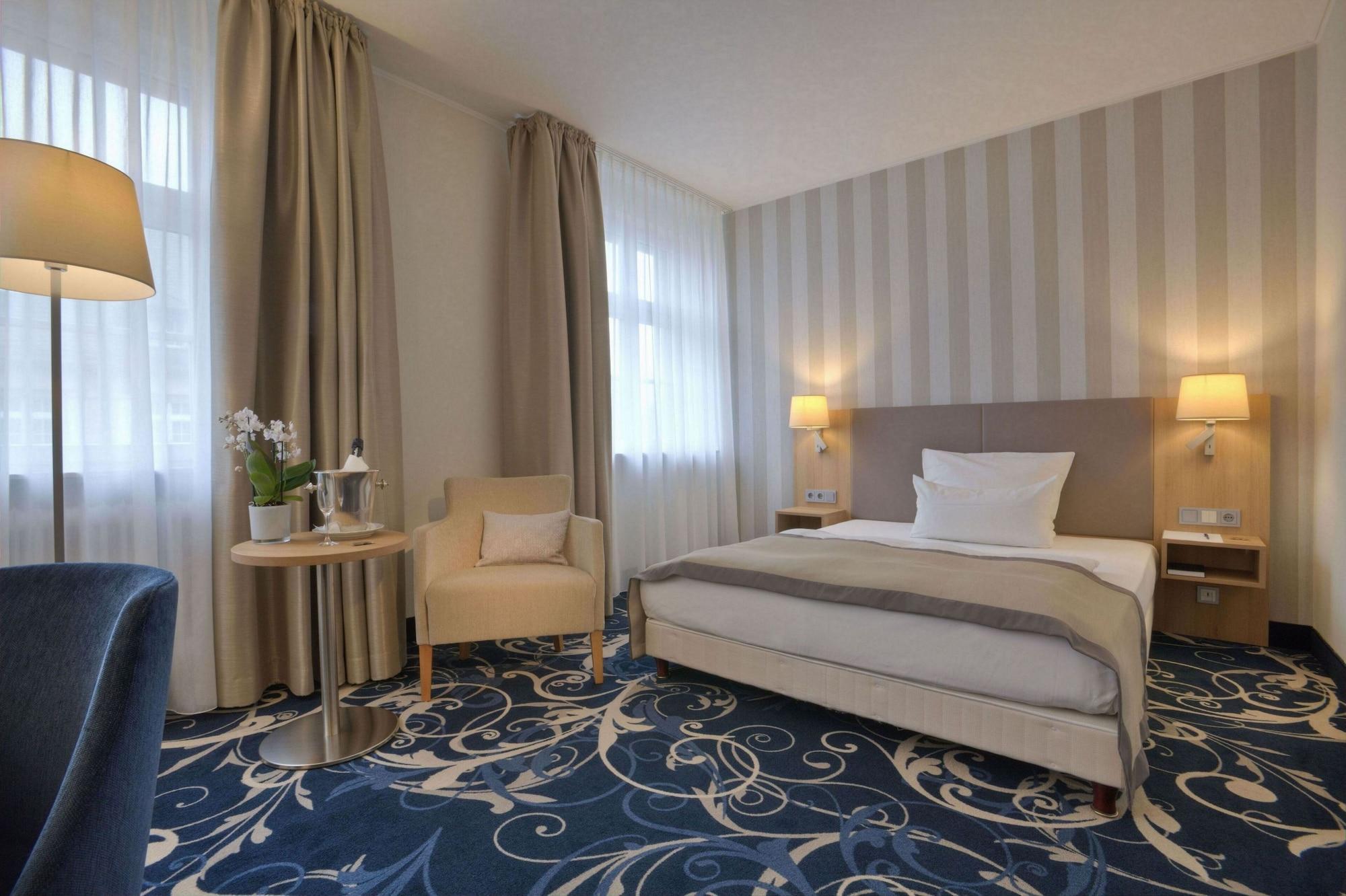 Hotel Schlosshotel Karlsruhe Karlsruhe