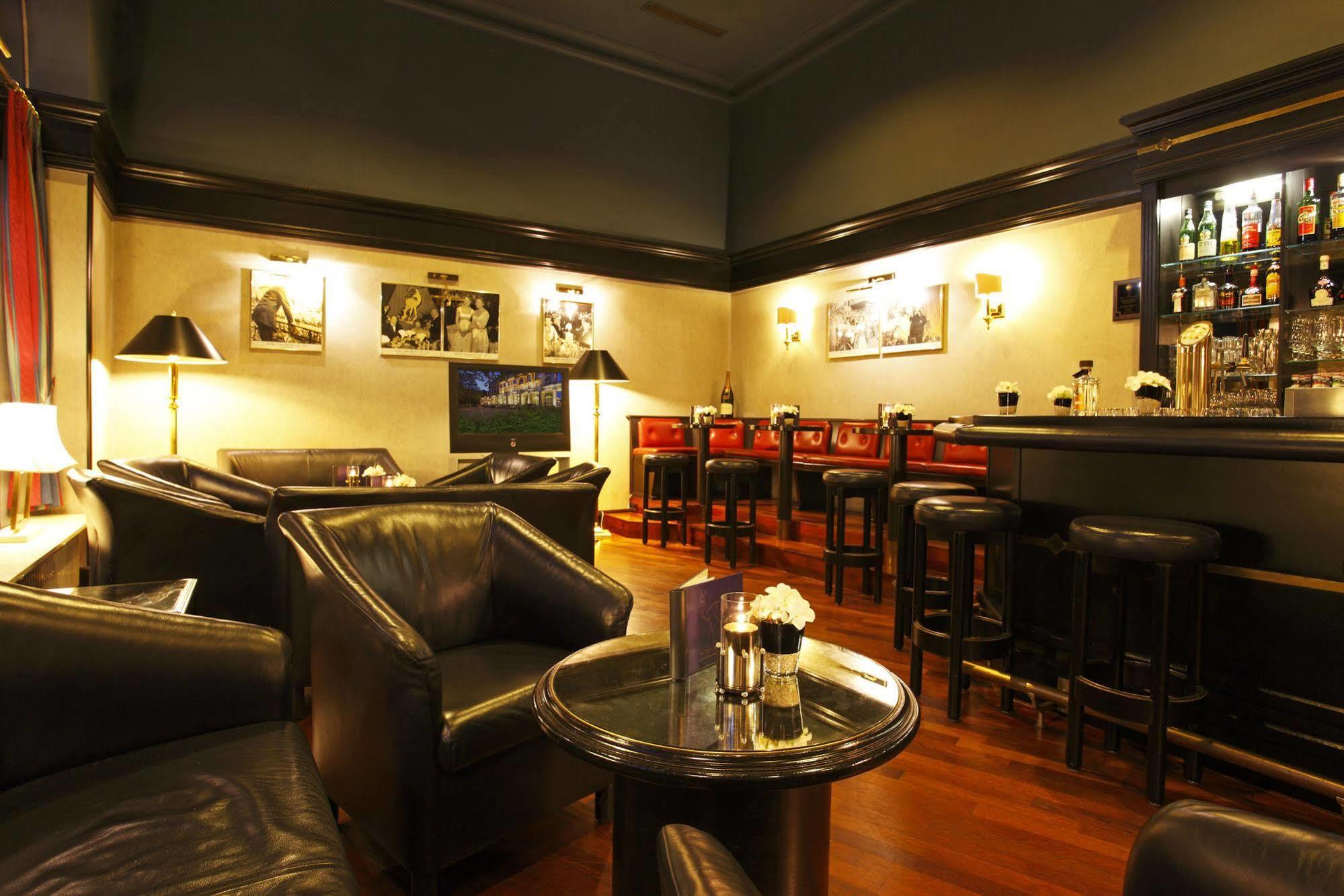 Schlosshotel Karlsruhe Hotel 4*