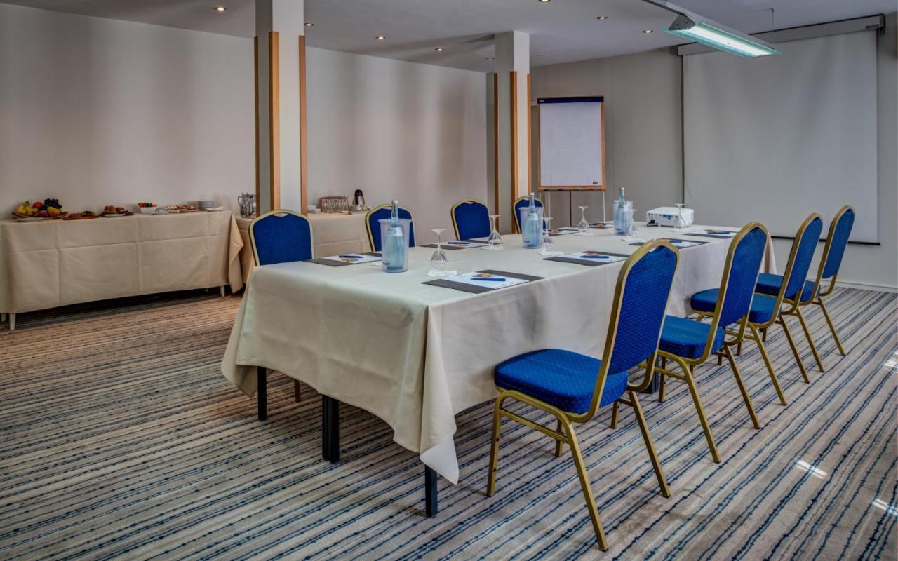 Schlosshotel Karlsruhe Hotel 4*