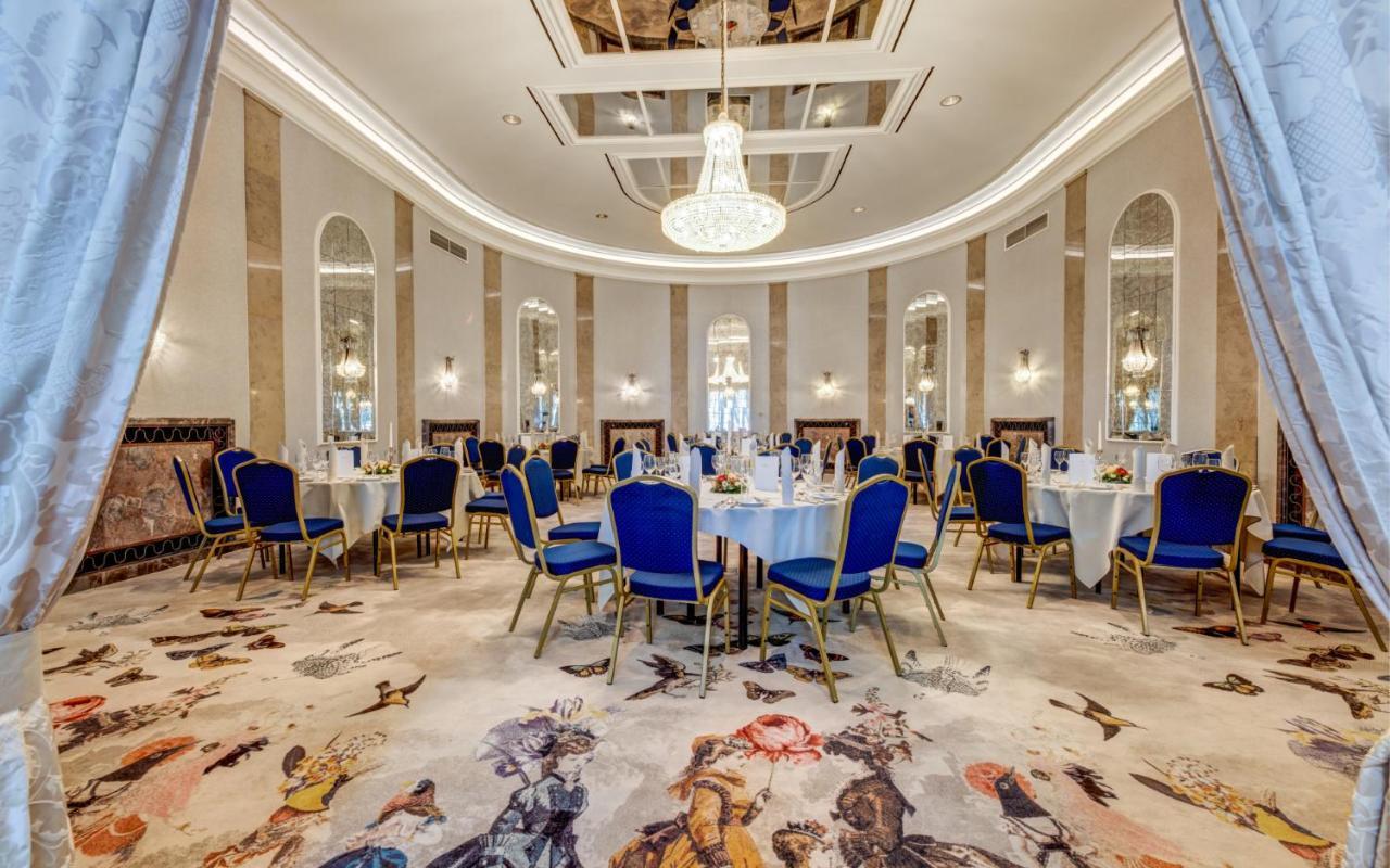 Schlosshotel Karlsruhe Hotel 4*